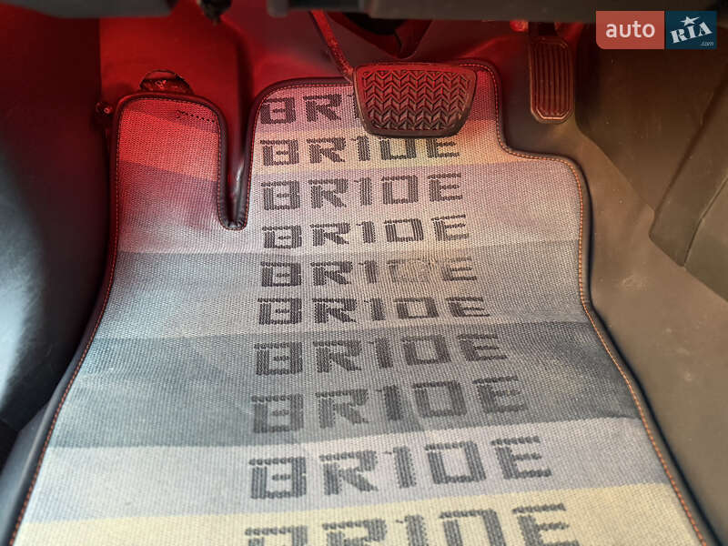 Внедорожник / Кроссовер Toyota FJ Cruiser 2012 в Одессе фото 19 Внедорожник / Кроссовер Toyota FJ Cruiser 2012 в Одессе