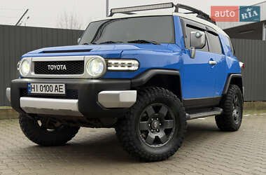 Позашляховик / Кросовер Toyota FJ Cruiser 2006 в Береговому