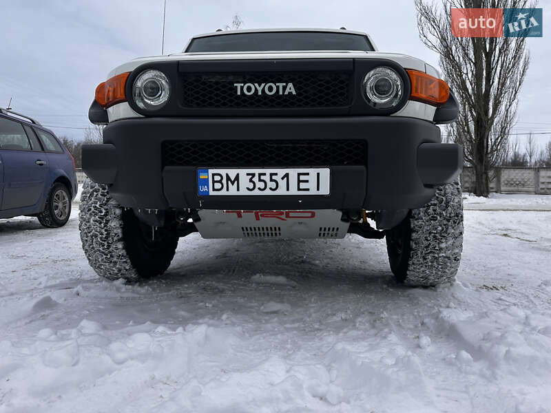 Внедорожник / Кроссовер Toyota FJ Cruiser 2008 в Шостке