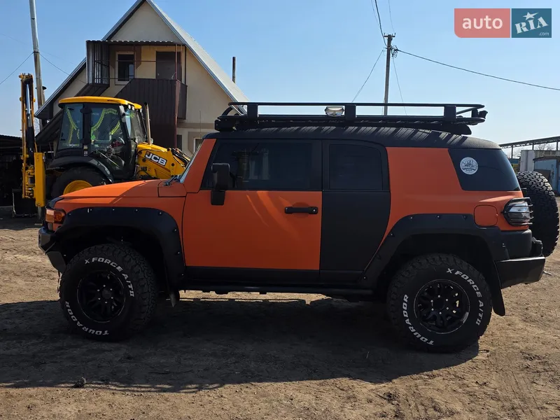 Toyota FJ Cruiser