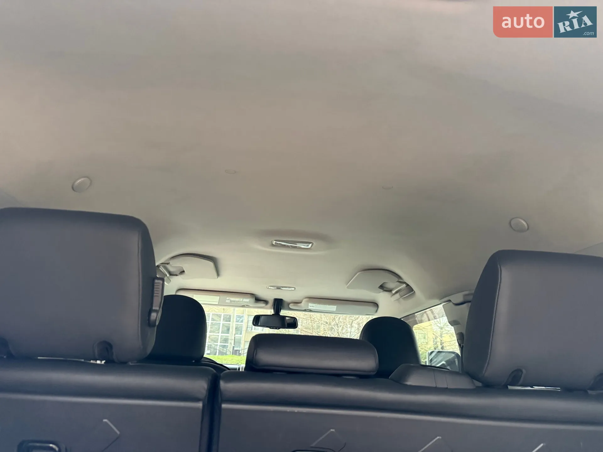 Toyota FJ Cruiser 2011 VIN JTEBU4BF8BK108066 фото оголошення 18 з 31
