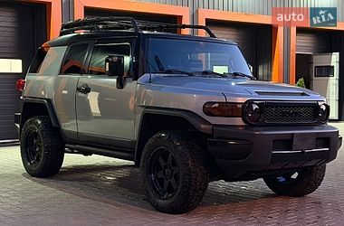 Внедорожник / Кроссовер Toyota FJ Cruiser 2012 в Одессе
