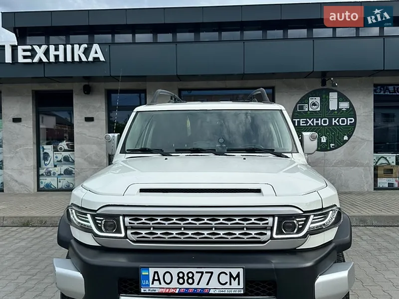 Toyota FJ Cruiser