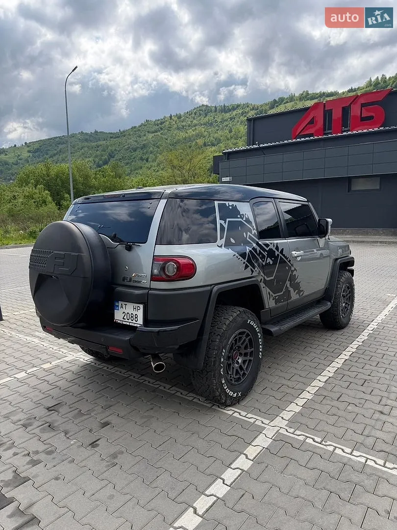 2012 Toyota FJ Cruiser - мініатюра 6
