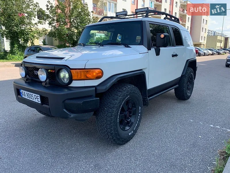 Toyota FJ Cruiser