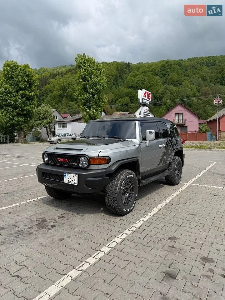 2012 Toyota FJ Cruiser - мініатюра 27