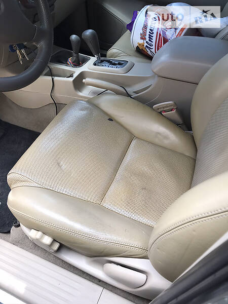 Позашляховик / Кросовер Toyota Fortuner 2005 в Тернополі фото 14 Позашляховик / Кросовер Toyota Fortuner 2005 в Тернополі