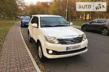 Toyota Fortuner 2013