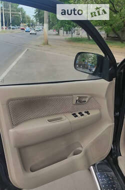 Позашляховик / Кросовер Toyota Fortuner 2008 в 