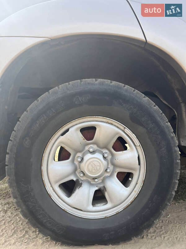 Внедорожник / Кроссовер Toyota Fortuner 2006 в Чернигове