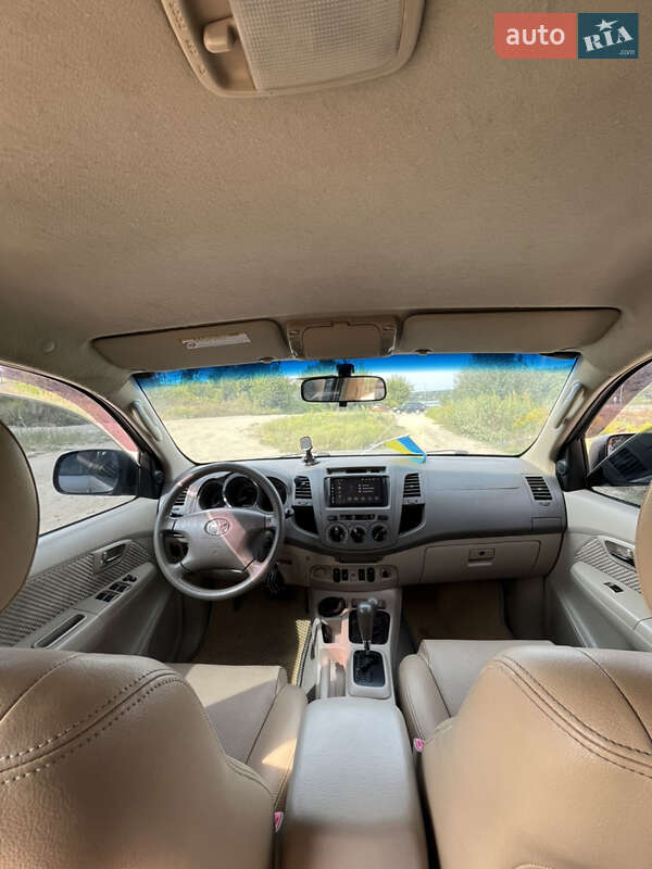 Внедорожник / Кроссовер Toyota Fortuner 2006 в Чернигове