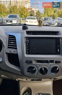 Внедорожник / Кроссовер Toyota Fortuner 2006 в 