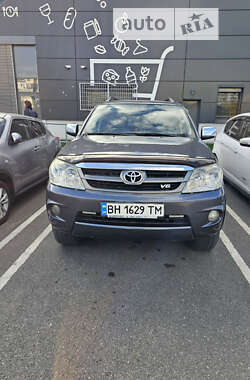 Внедорожник / Кроссовер Toyota Fortuner 2006 в Одессе