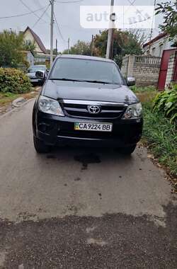 Позашляховик / Кросовер Toyota Fortuner 2007 в Каневі