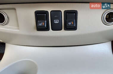 Внедорожник / Кроссовер Toyota Fortuner 2006 в 