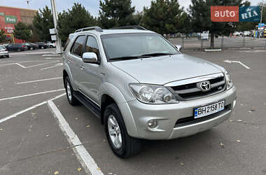 Toyota Fortuner 2007