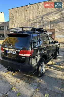 Внедорожник / Кроссовер Toyota Fortuner 2007 в 