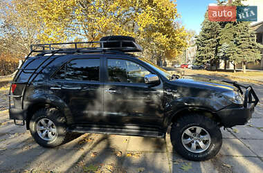 Внедорожник / Кроссовер Toyota Fortuner 2007 в 