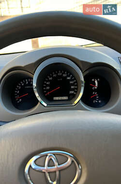 Внедорожник / Кроссовер Toyota Fortuner 2007 в 