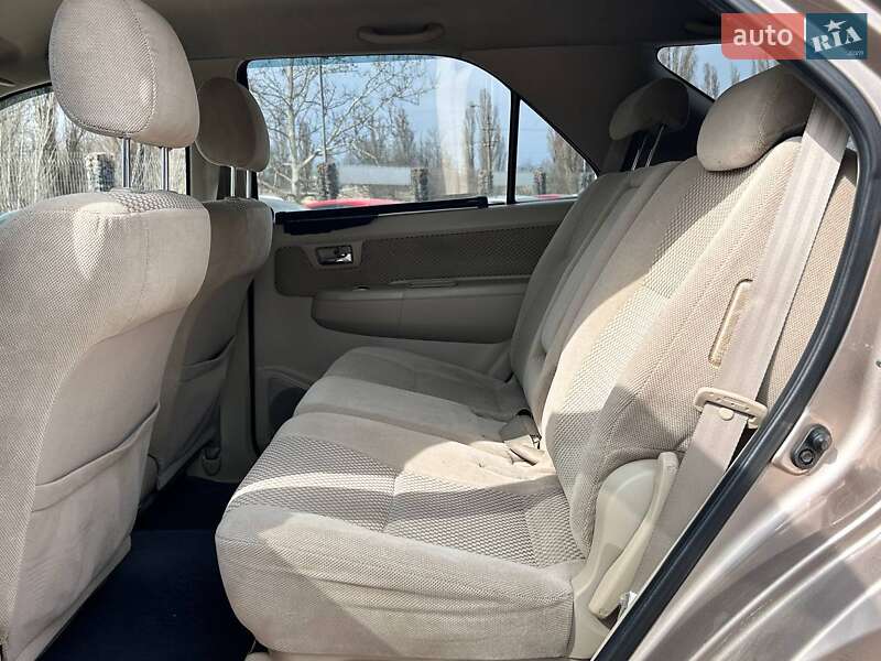 Позашляховик / Кросовер Toyota Fortuner 2006 в Одесі