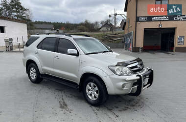 Внедорожник / Кроссовер Toyota Fortuner 2007 в Киеве