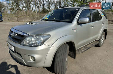 Toyota Fortuner 2007