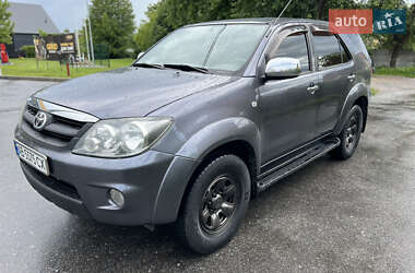 Позашляховик / Кросовер Toyota Fortuner 2008 в Вінниці