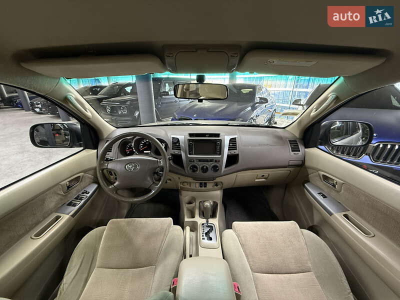 Внедорожник / Кроссовер Toyota Fortuner 2007 в Одессе