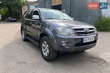 Внедорожник / Кроссовер Toyota Fortuner 2008 в 