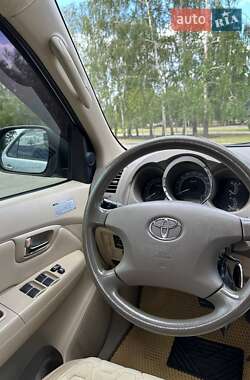 Внедорожник / Кроссовер Toyota Fortuner 2008 в 