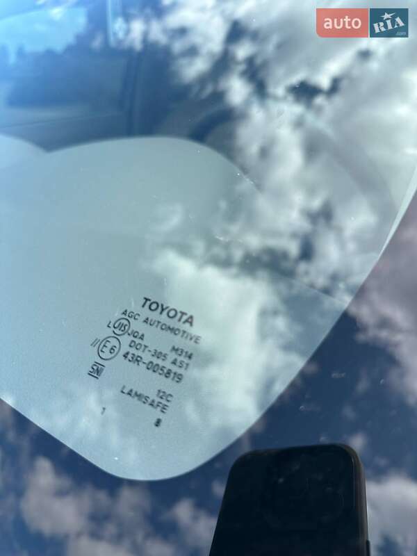 Позашляховик / Кросовер Toyota Fortuner 2008 в Кривому Розі