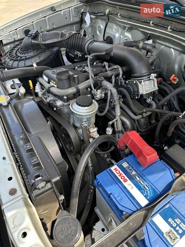 Позашляховик / Кросовер Toyota Fortuner 2008 в Кривому Розі