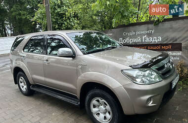 Внедорожник / Кроссовер Toyota Fortuner 2006 в Львове