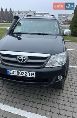 Внедорожник / Кроссовер Toyota Fortuner 2006 в Львове