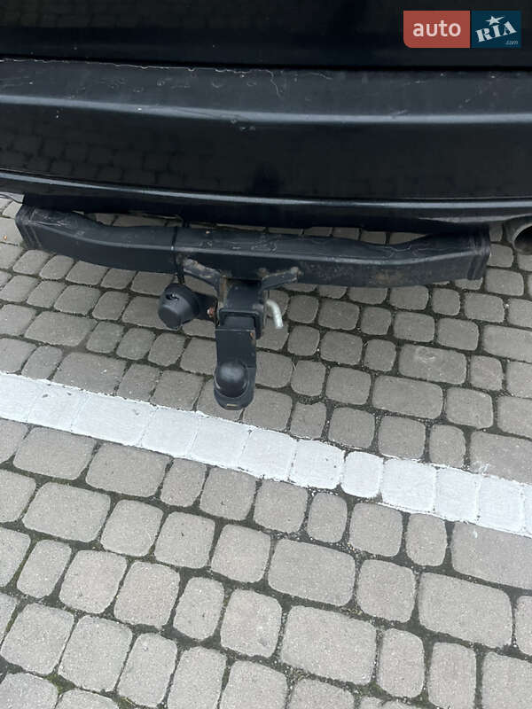 Внедорожник / Кроссовер Toyota Fortuner 2006 в Львове фото 9 Внедорожник / Кроссовер Toyota Fortuner 2006 в Львове