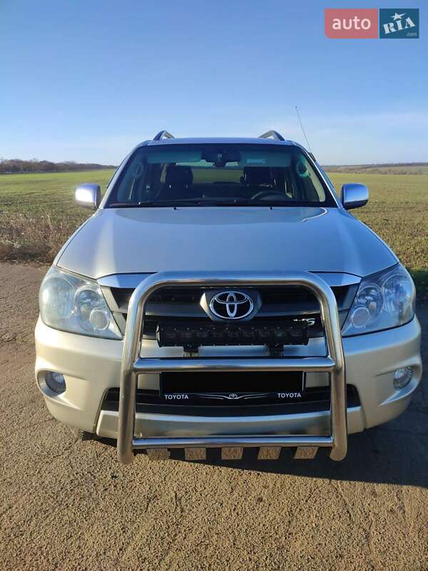 Позашляховик / Кросовер Toyota Fortuner 2007 в Одесі фото 4 Позашляховик / Кросовер Toyota Fortuner 2007 в Одесі