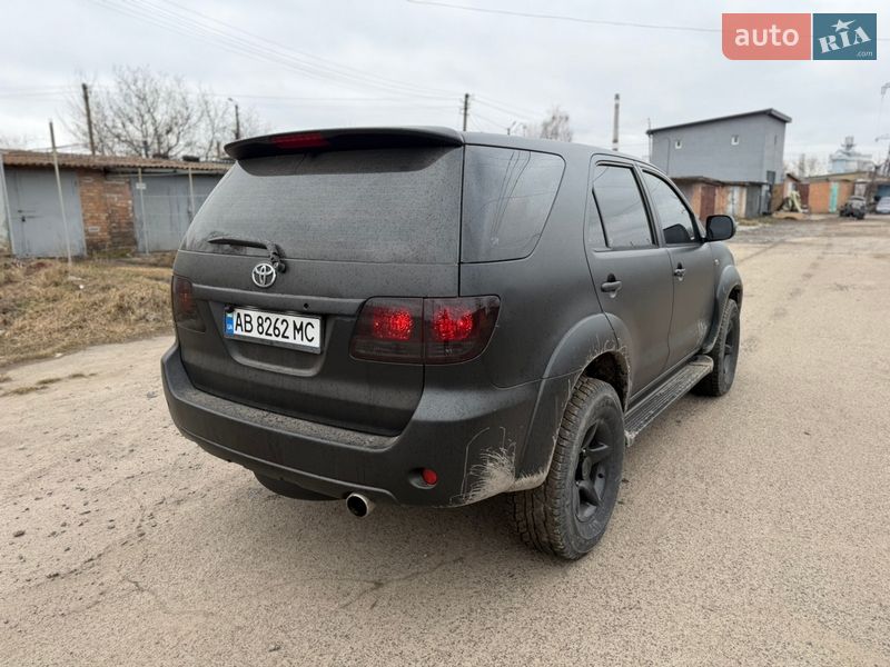 Внедорожник / Кроссовер Toyota Fortuner 2007 в Виннице фото 11 Внедорожник / Кроссовер Toyota Fortuner 2007 в Виннице