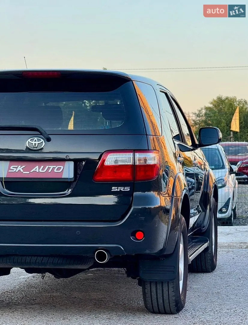 2010 Toyota Fortuner - мініатюра 76