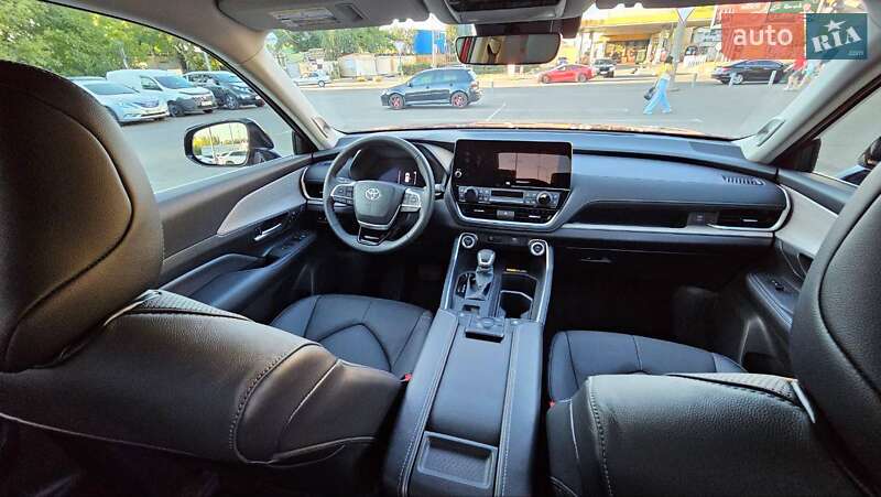 Внедорожник / Кроссовер Toyota Grand Highlander 2023 в Одессе