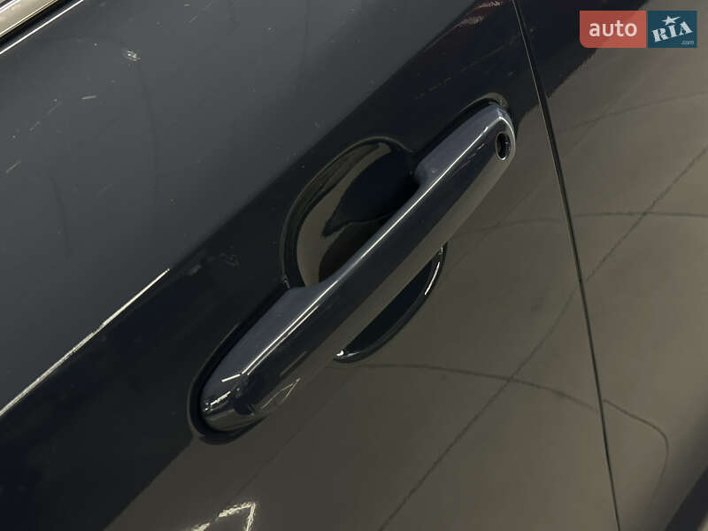 Позашляховик / Кросовер Toyota Grand Highlander 2024 в Миколаєві