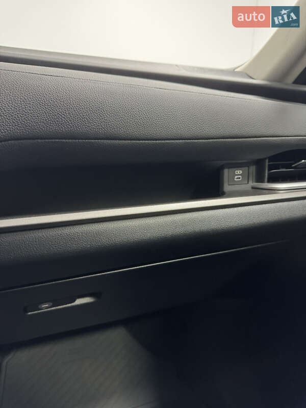 Внедорожник / Кроссовер Toyota Grand Highlander 2023 в Одессе фото 33 Внедорожник / Кроссовер Toyota Grand Highlander 2023 в Одессе