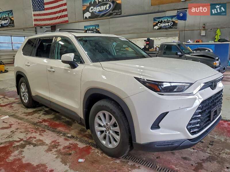 Внедорожник / Кроссовер Toyota Grand Highlander 2024 в Полтаве фото 4 Внедорожник / Кроссовер Toyota Grand Highlander 2024 в Полтаве