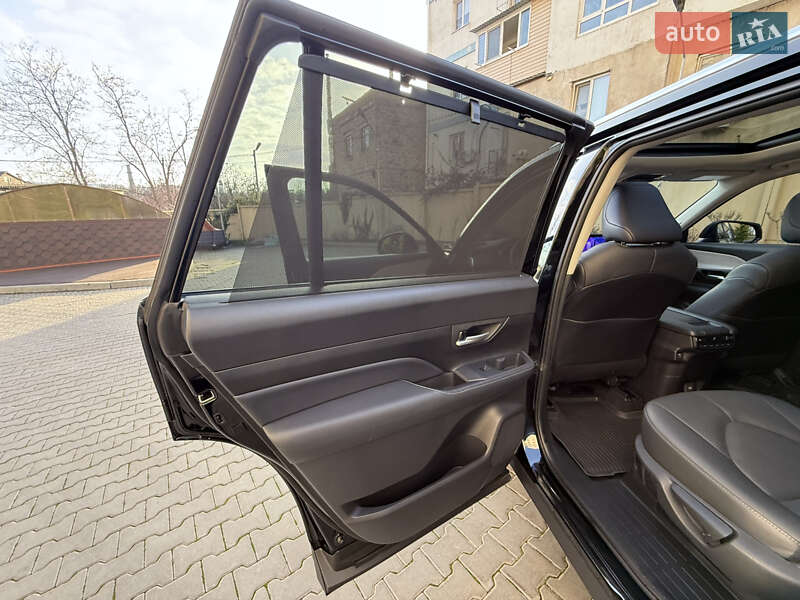 Внедорожник / Кроссовер Toyota Grand Highlander 2024 в Одессе