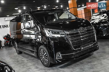 Мінівен Toyota Granvia 2022 в Одесі