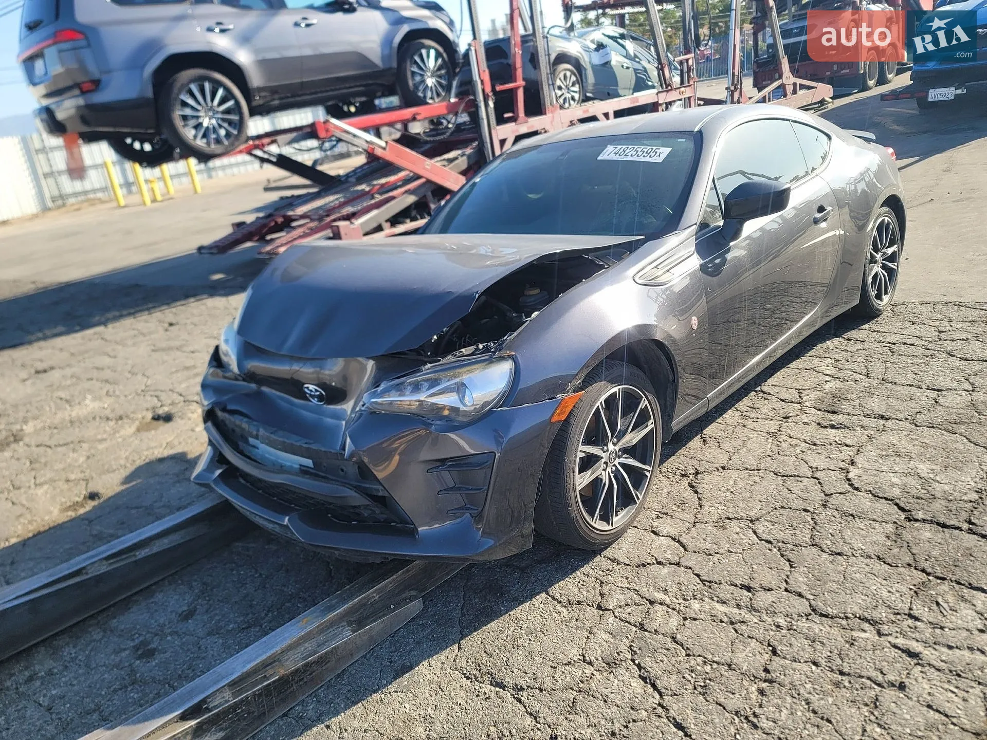 Toyota GT 86 2017 VIN JF1ZNAA19H8711012 фото оголошення 15 з 38
