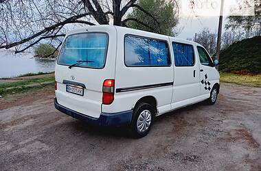 Минивэн Toyota Hiace 1997 в Никополе