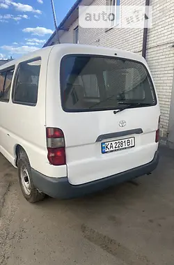 Toyota Hiace 2001