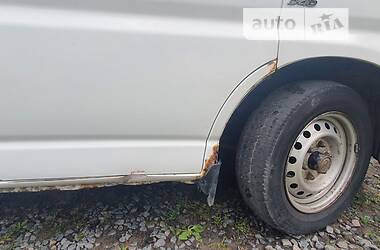 Грузовой фургон Toyota Hiace 2003 в Одессе