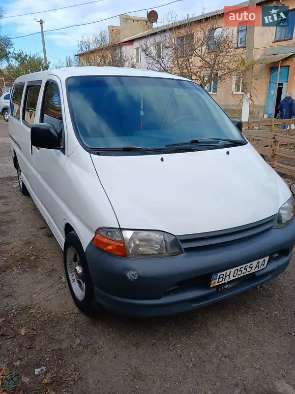 Toyota Hiace