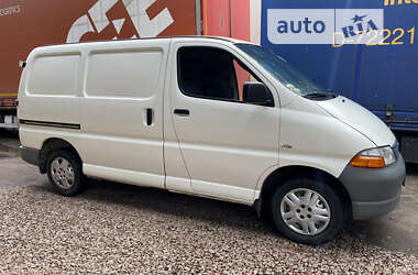 Грузовой фургон Toyota Hiace 2005 в Сумах